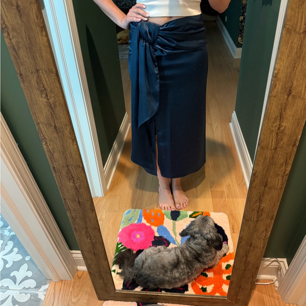 Fate Tie Ruched Midi Skirt